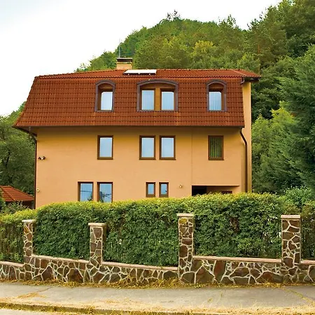 Guest house Pod Brezinou Trencin